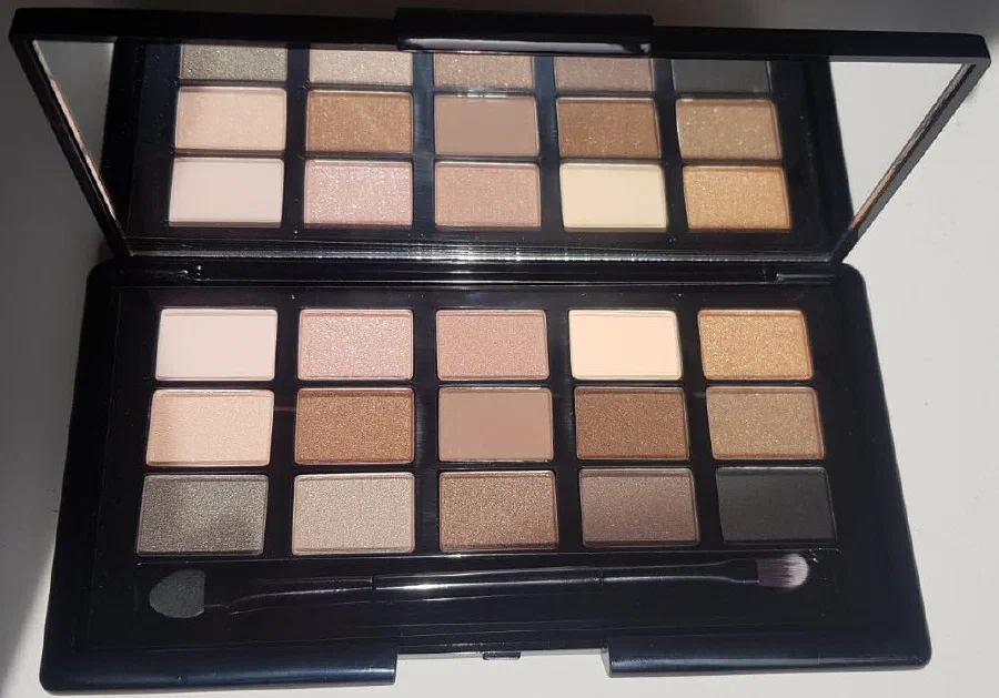 Perfect Naked Eyeshadow Palette