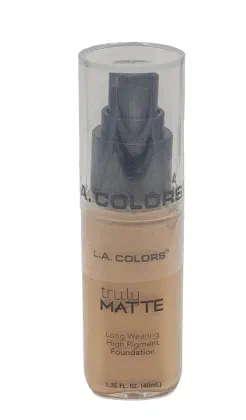 Truly Matte Foundation -Soft Beige