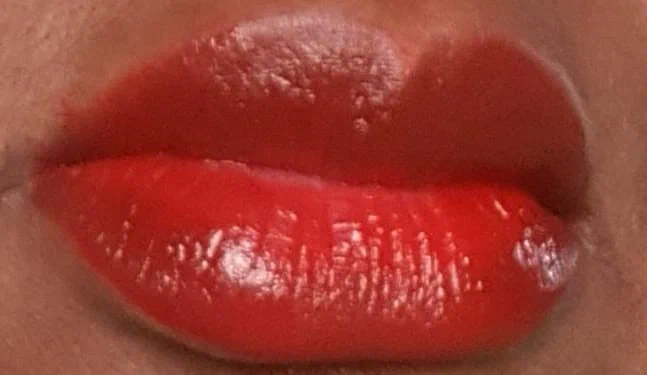 Color Sensational Lipstick Vivid Matte Liquid-Rebel Red